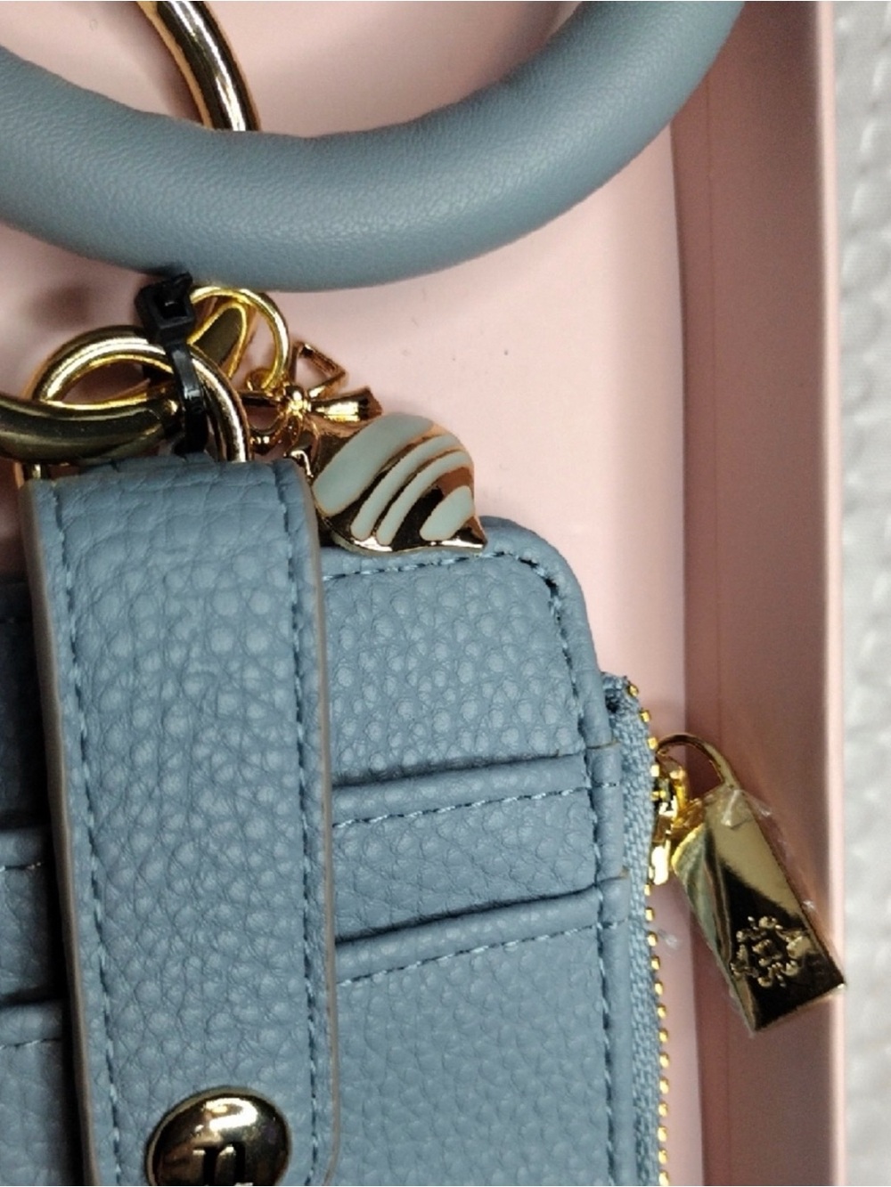 Nannette Lepore Cardholder Wristlet Keyring in Powder Blue, NWT - Picture 4 of 5